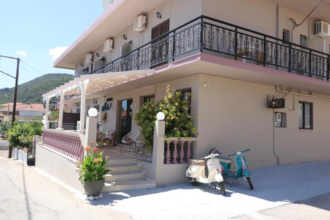Michaela Hotel Poros  Exterior foto