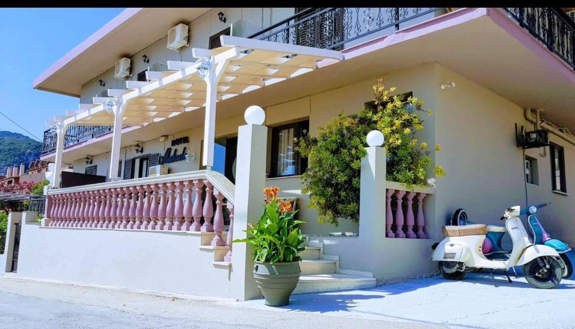 Michaela Hotel Poros  Exterior foto